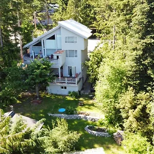 Belle Neige Suites: Apartment Whistler